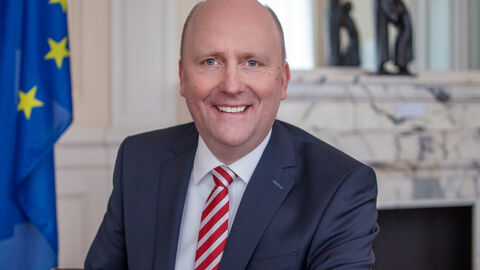 Staatssekretär Uwe Becker Staatssekretär Uwe Becker